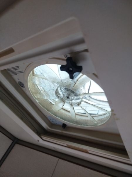 En venta Dethleffs FIAT DUCATO ADVANTAGE Blanco 2003 Barcelona foto 9