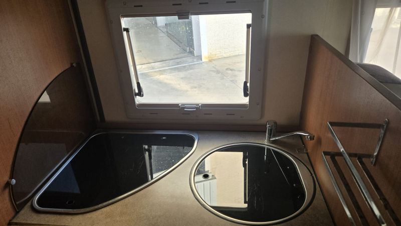 En venta Chausson WELCOME I778  Blanco 2012 Valencia foto 8