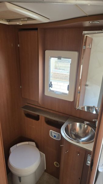 En venta Chausson WELCOME I778  Blanco 2012 Valencia foto 9