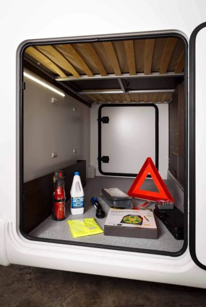 En venta Benimar Tessoro 463 up Blanco 2022 Barcelona foto 20