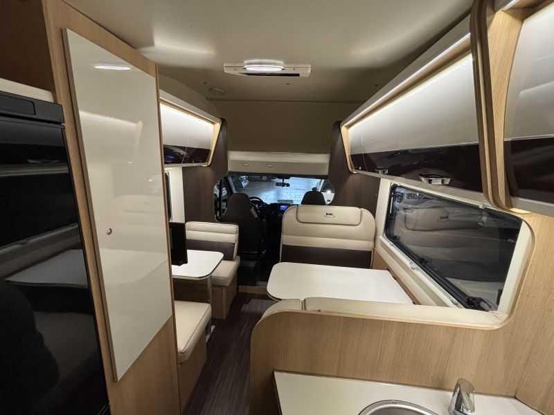 En venta McLouis Glamys 222 Blanco 2023 Barcelona foto 4