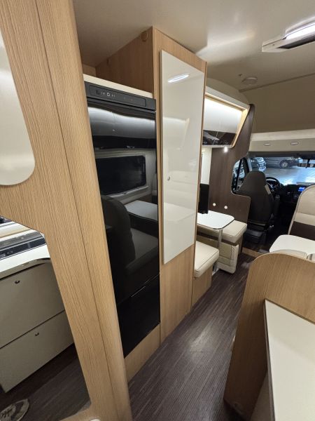 En venta McLouis Glamys 222 Blanco 2023 Barcelona foto 8