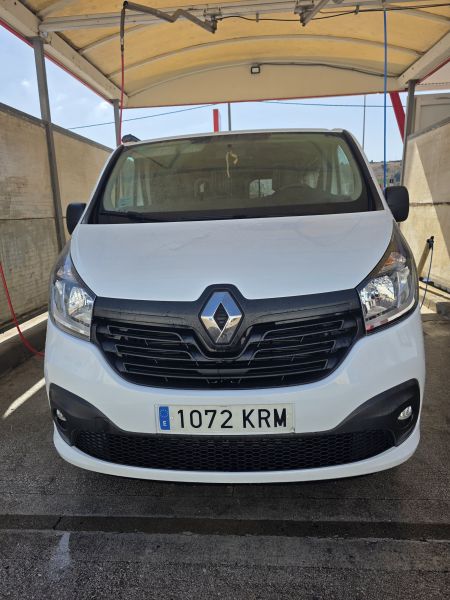 En venta Renault Trafic  Blanco 2018 Cádiz foto 2