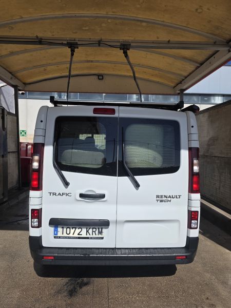 En venta Renault Trafic  Blanco 2018 Cádiz foto 4