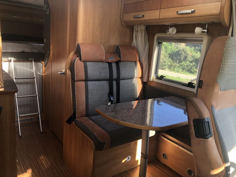 En venta Dethleffs Globebus I Blanco 2012 Barcelona foto 5