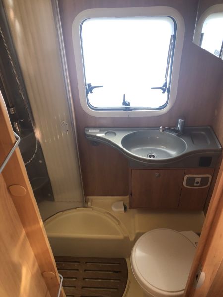 En venta Dethleffs Globebus I Blanco 2012 Barcelona foto 6