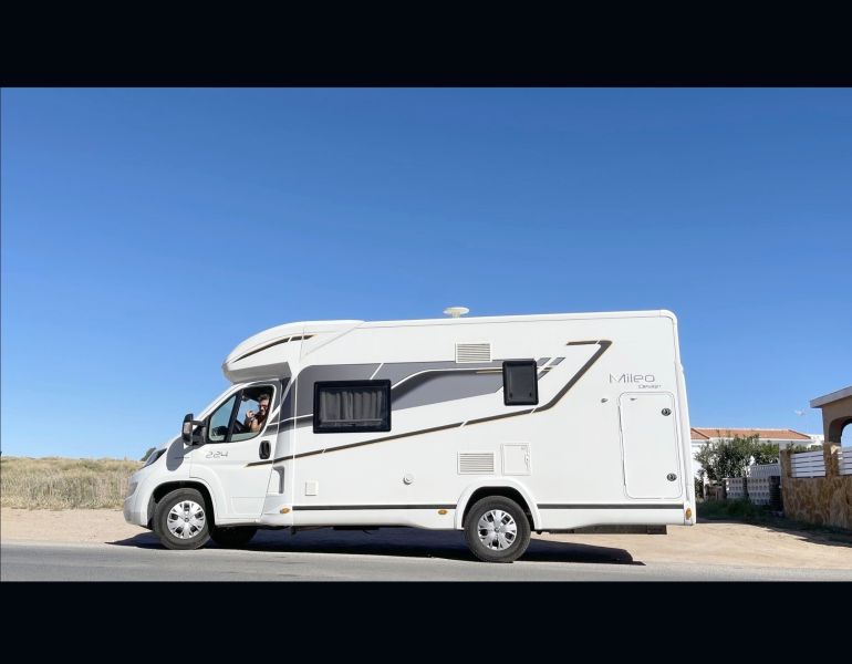 En venta Benimar Mileo 224 Blanco 2019 Alicante foto 5