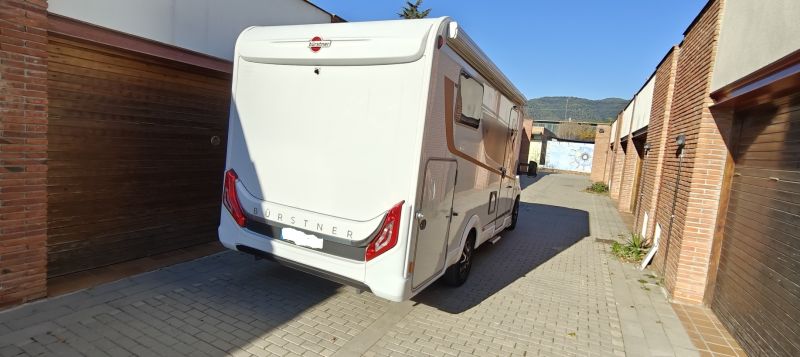 En venta Bürstner Lyseo Privilege TD690 Blanco 2022 Barcelona foto 2