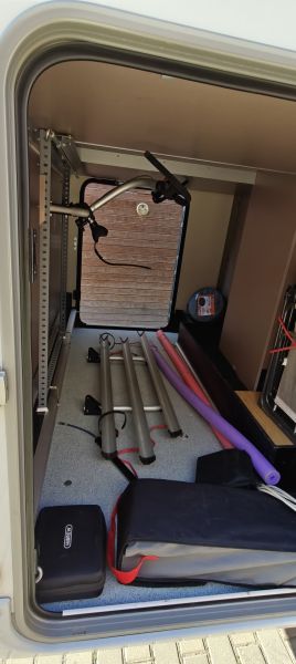 En venta Bürstner Lyseo Privilege TD690 Blanco 2022 Barcelona foto 4