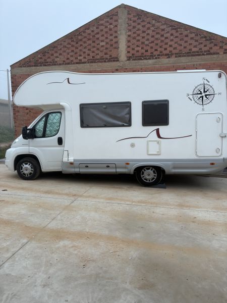 En venta Elnagh Sharki Blanco 2010 Zaragoza foto 2