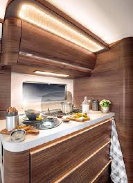 En venta Tabbert Puccini 550 E 2,5 Blanco 2022 Valencia foto 9