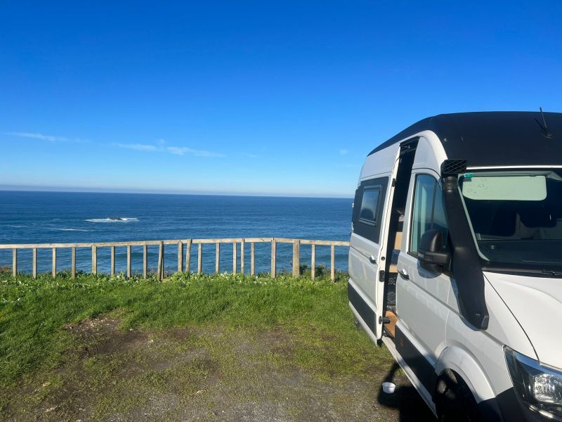 En venta Volkswagen crafter Blanco 2021 Madrid foto 10