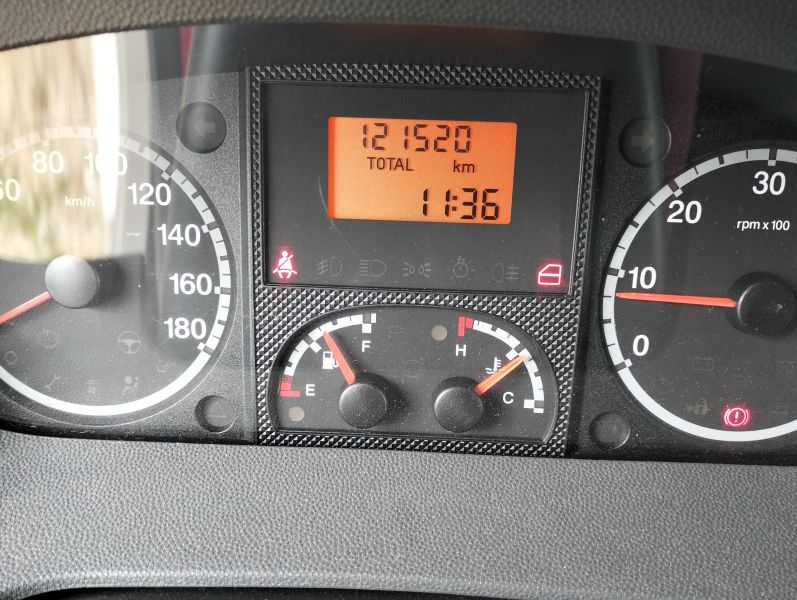 En venta CI International Elliot 40  Gris 2007 Navarra foto 3