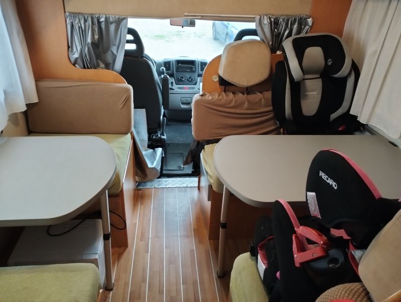 En venta CI International Elliot 40  Gris 2007 Navarra foto 7