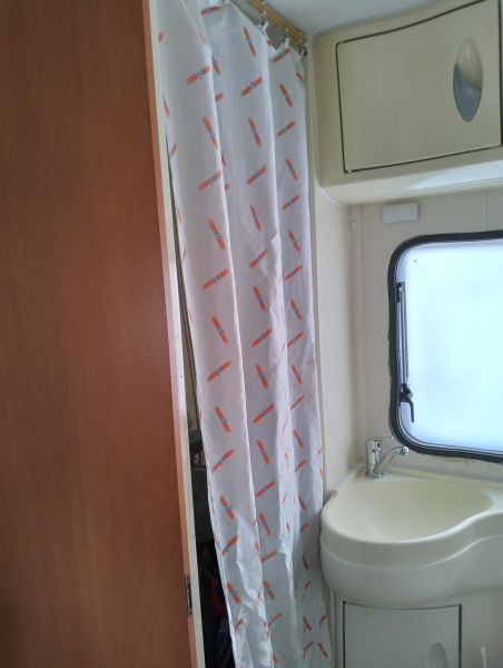 En venta CI International Elliot 40  Gris 2007 Navarra foto 13