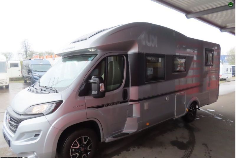 En venta Adria Coral Supreme 670 SC ALDE Blanco 2019 Santa Cruz de Tenerife foto 4
