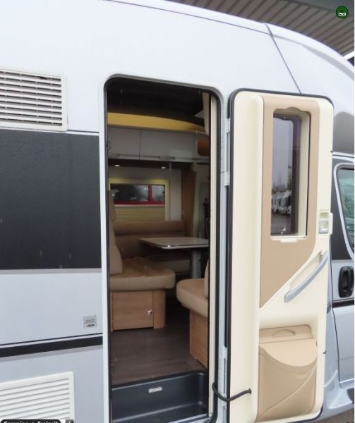 En venta Adria Coral Supreme 670 SC ALDE Blanco 2019 Santa Cruz de Tenerife foto 6