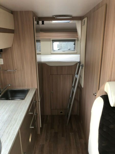 En venta Ahorn Canada AD Blanco 2019 Santa Cruz de Tenerife foto 8