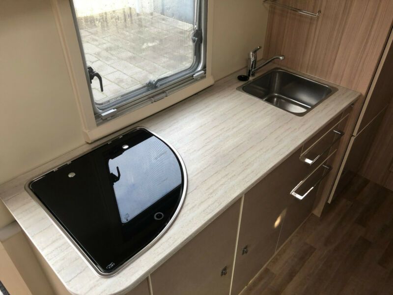 En venta Ahorn Canada AD Blanco 2019 Santa Cruz de Tenerife foto 10