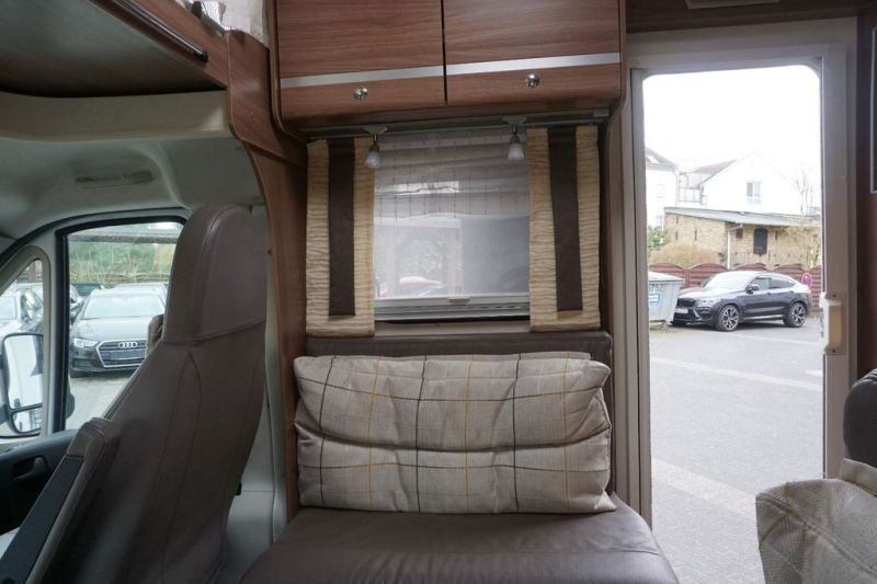 En venta Bürstner Argos Time 670  Blanco 2014 Santa Cruz de Tenerife foto 9