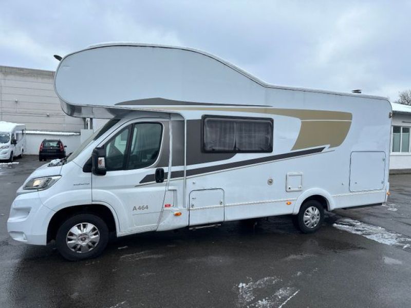 En venta Carado A 464 Blanco 2018 Santa Cruz de Tenerife foto 1