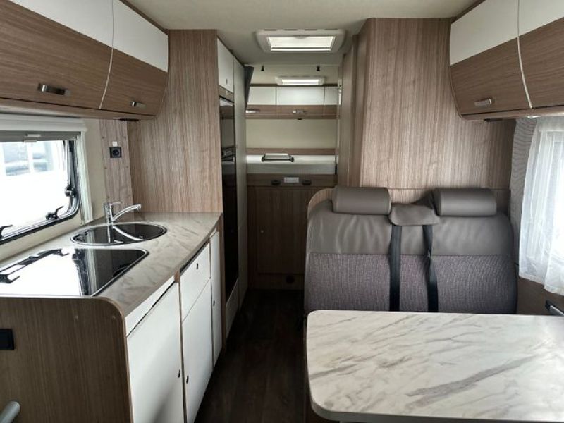 En venta Carado A 464 Blanco 2018 Santa Cruz de Tenerife foto 5