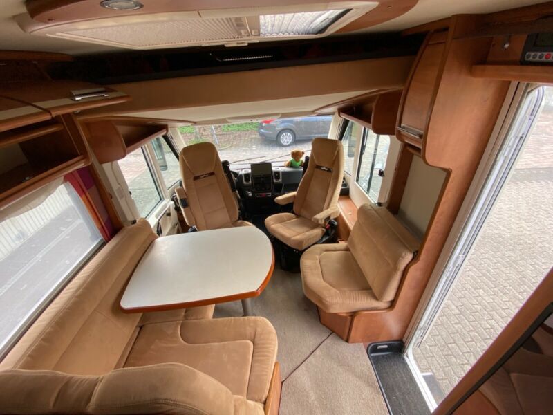 En venta Carthago C-Tourer I150 Blanco 2012 Santa Cruz de Tenerife foto 11