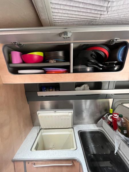 En venta Ford Transit Big Nugget - Westfalia Gris 2007 Madrid foto 3