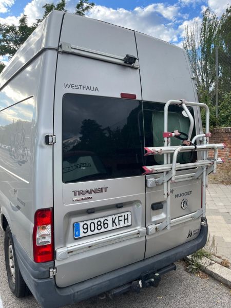 En venta Ford Transit Big Nugget - Westfalia Gris 2007 Madrid foto 5
