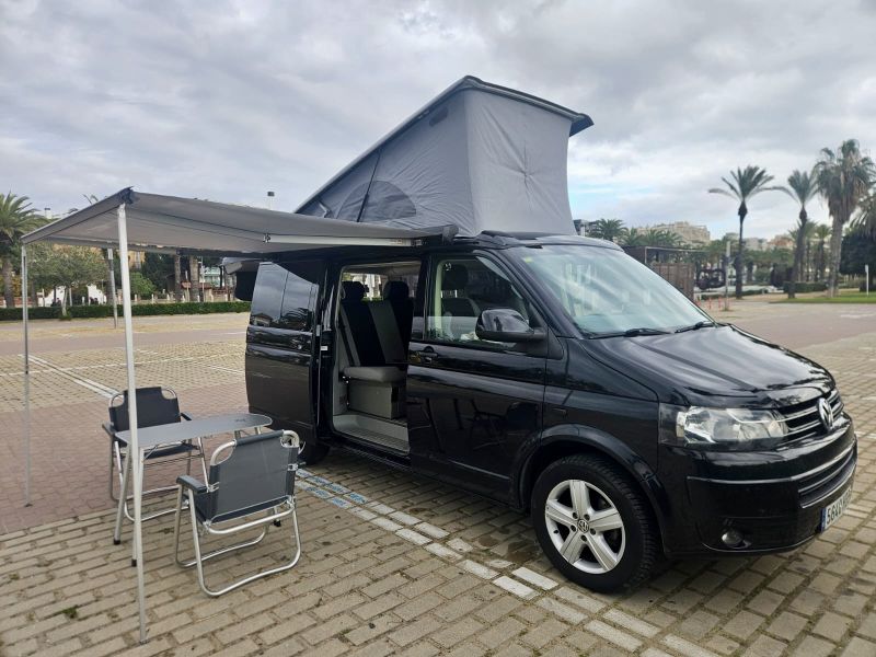 En venta Volkswagen California Beach Negro 2010 Zaragoza foto 3