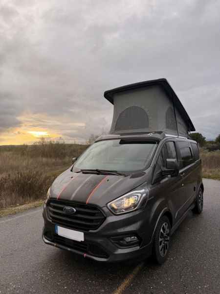 En venta Ford Panama Van P10S - Ford Transit Custom 170CV Gris 2024 Madrid foto 1