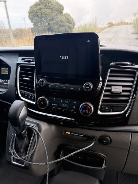 En venta Ford Panama Van P10S - Ford Transit Custom 170CV Gris 2024 Madrid foto 4