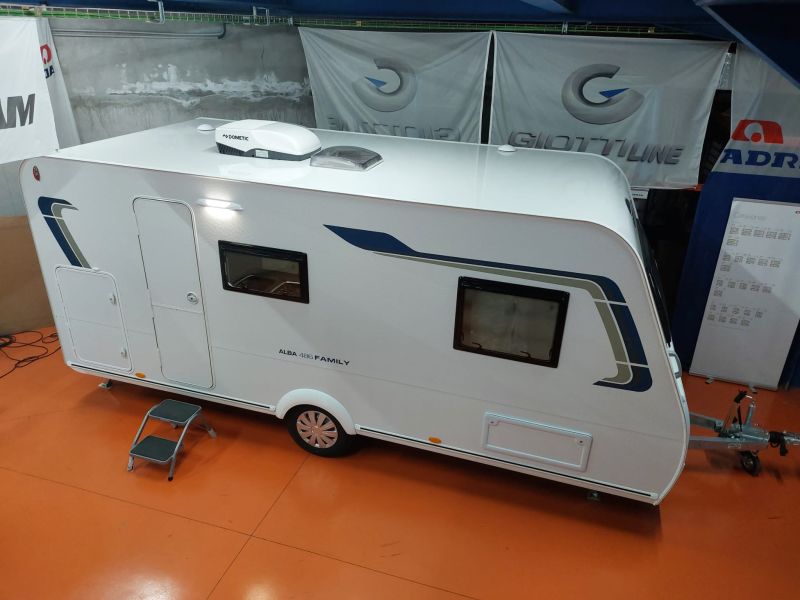 En venta Caravelair Caravelair Alba 486 Family Oferta Stocks Blanco 2025 Barcelona foto 4