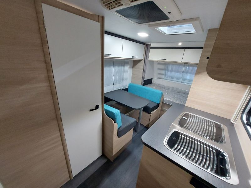 En venta Caravelair Caravelair Alba 486 Family Oferta Stocks Blanco 2025 Barcelona foto 7