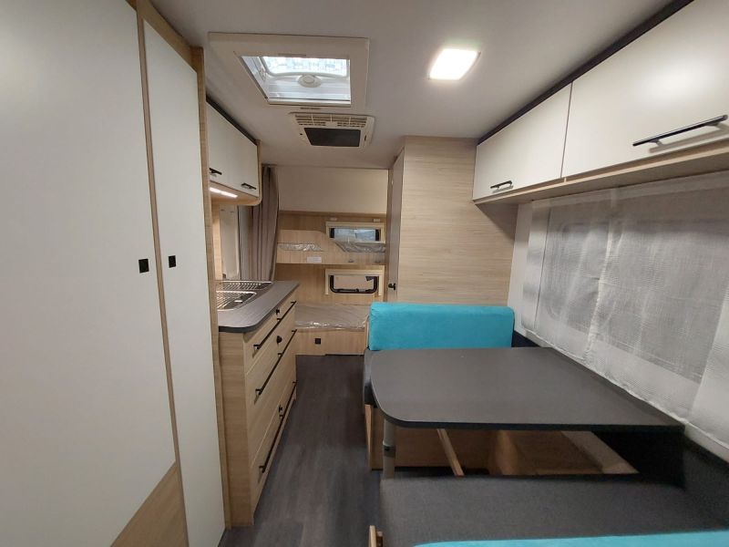 En venta Caravelair Caravelair Alba 486 Family Oferta Stocks Blanco 2025 Barcelona foto 11