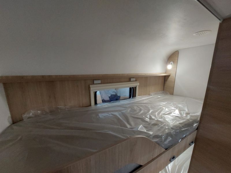 En venta Caravelair Caravelair Alba 486 Family Oferta Stocks Blanco 2025 Barcelona foto 17