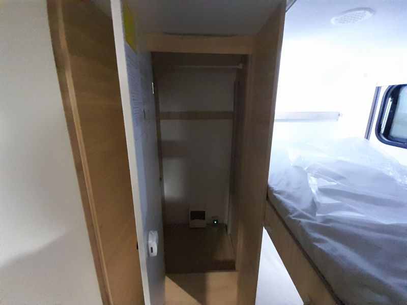 En venta Caravelair Caravelair Alba 496 Family Oferta Stocks Blanco 2025 Barcelona foto 15