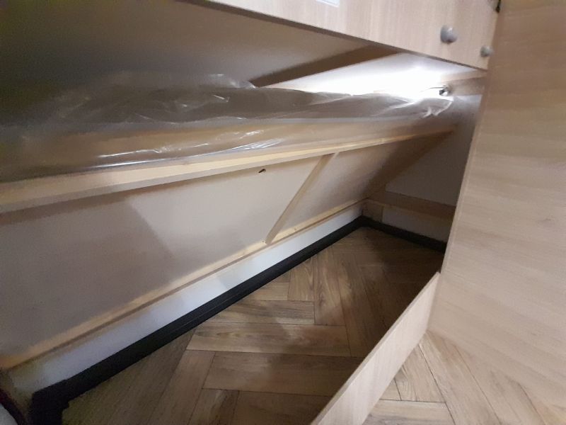 En venta Caravelair Caravelair Sport Line 486 Family Oferta Stocks  Gris 2025 Barcelona foto 15