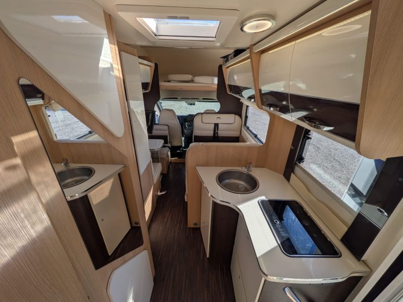 En venta Ford Ford McLouis Glamys 222 *OFERTA* Blanco 2023 Málaga foto 6