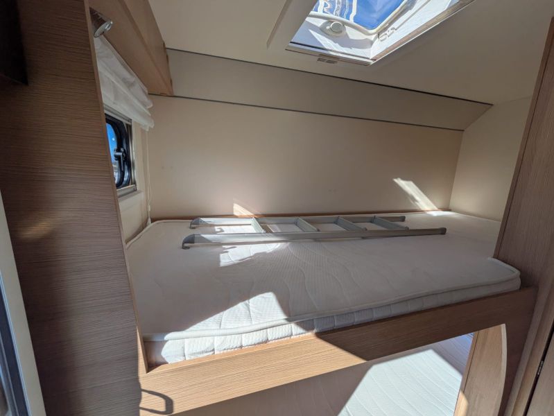 En venta Ford Ford McLouis Glamys 222 *OFERTA* Blanco 2023 Málaga foto 7