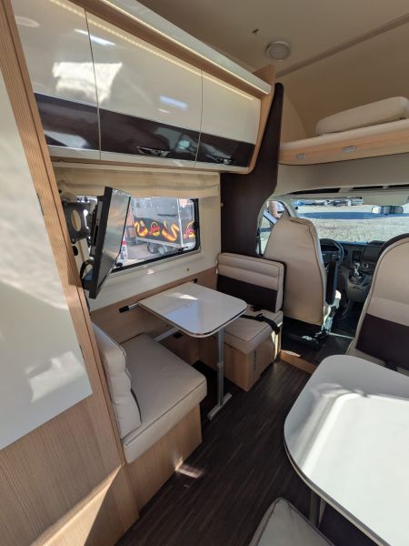 En venta Ford Ford McLouis Glamys 222 *OFERTA* Blanco 2023 Málaga foto 8