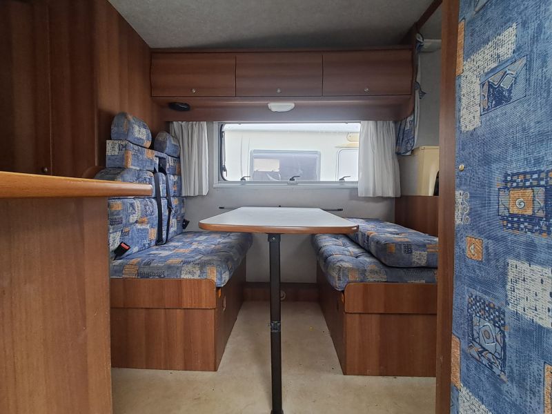 En venta Rimor Rimor Ford Europeo NG5 T350 Oferta Stocks Blanco 2001 Barcelona foto 5