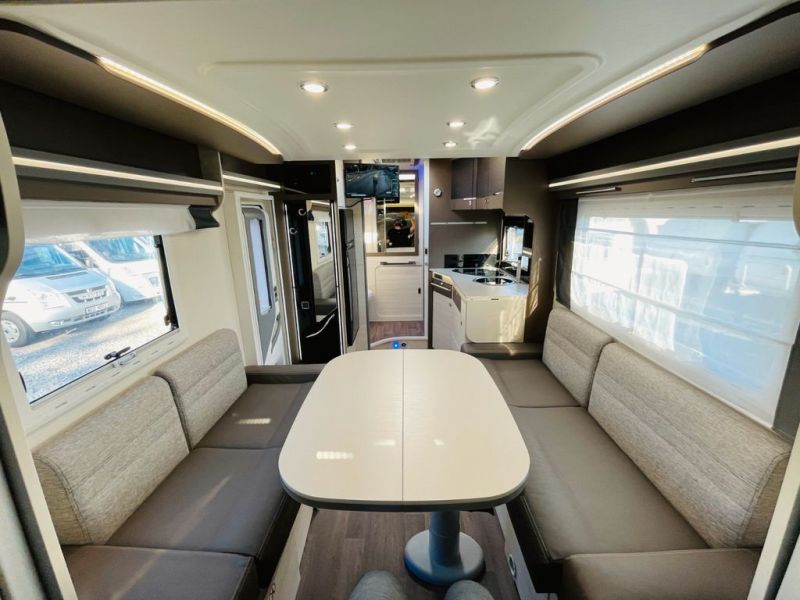 En venta Challenger Mageo Premium 260 Blanco 2019 Santa Cruz de Tenerife foto 7