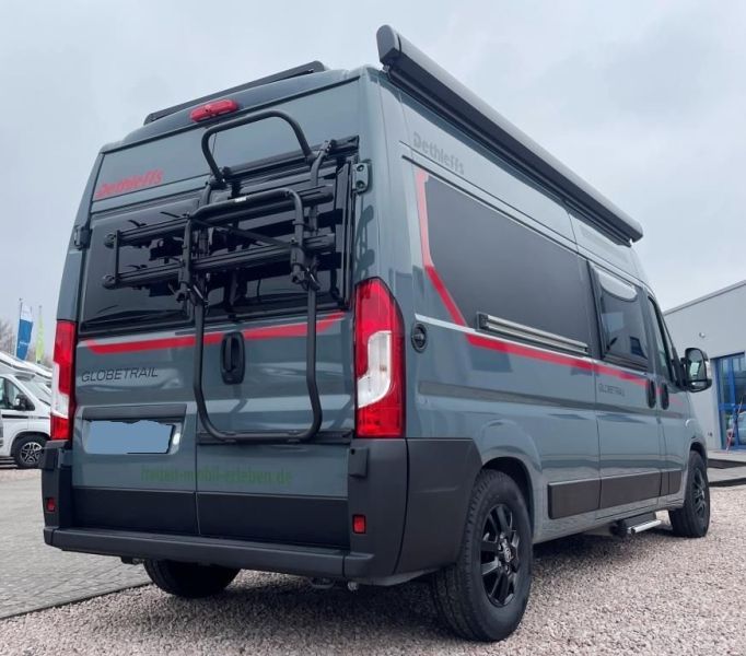 En venta Dethleffs Globetrail 600 DF Classic Gris 2024 Santa Cruz de Tenerife foto 3