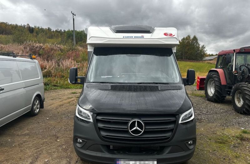 En venta Eura Mobil PROFILA 726 Blanco 2023 Santa Cruz de Tenerife foto 2