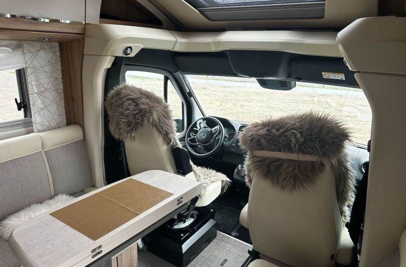 En venta Eura Mobil PROFILA 726 Blanco 2023 Santa Cruz de Tenerife foto 4