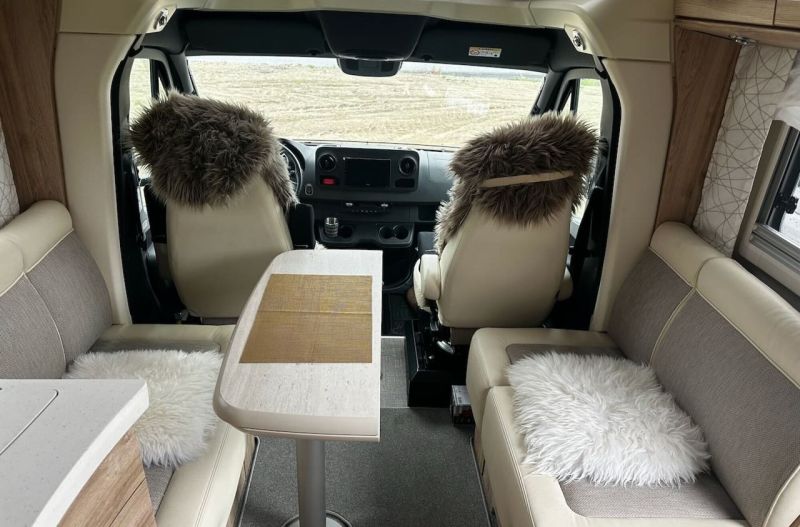 En venta Eura Mobil PROFILA 726 Blanco 2023 Santa Cruz de Tenerife foto 5