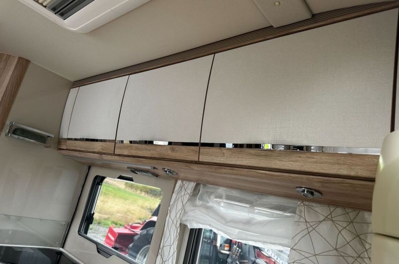 En venta Eura Mobil PROFILA 726 Blanco 2023 Santa Cruz de Tenerife foto 11