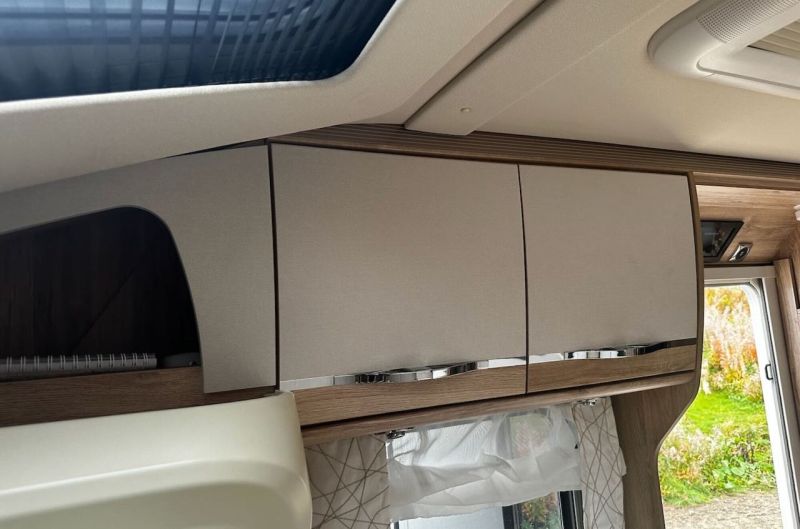 En venta Eura Mobil PROFILA 726 Blanco 2023 Santa Cruz de Tenerife foto 13