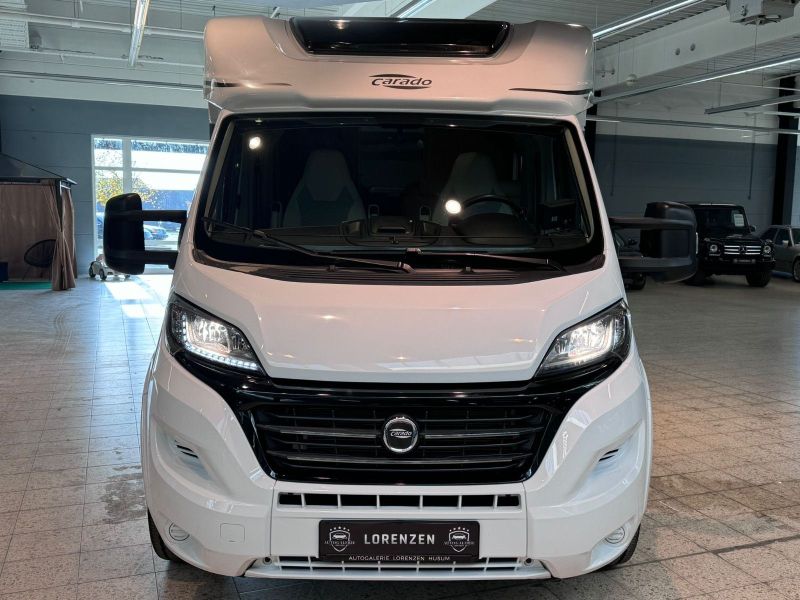 En venta Fiat Capron T68 Cámara Automática Toldo de garaje LED Blanco 2018 Santa Cruz de Tenerife foto 3